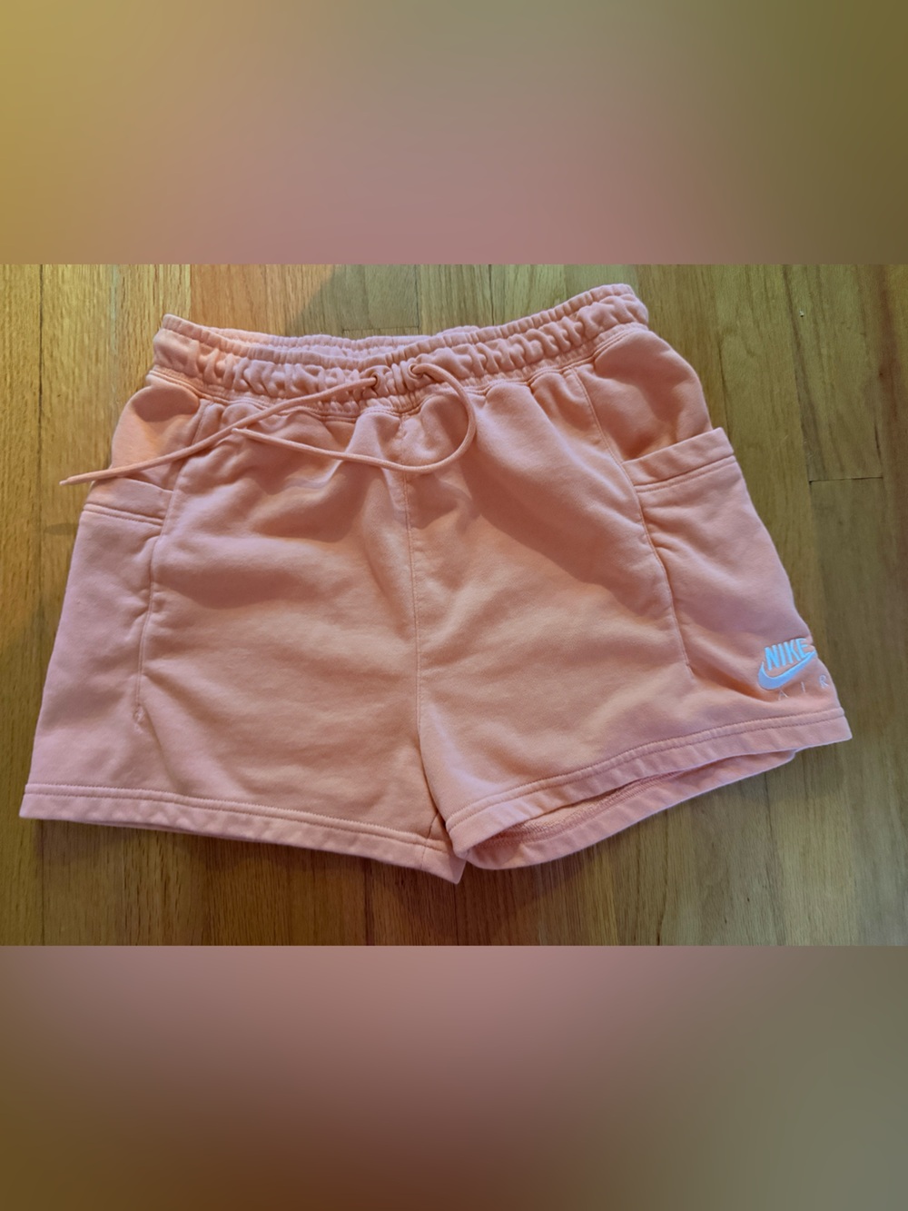 Nike SweatShorts in Coral